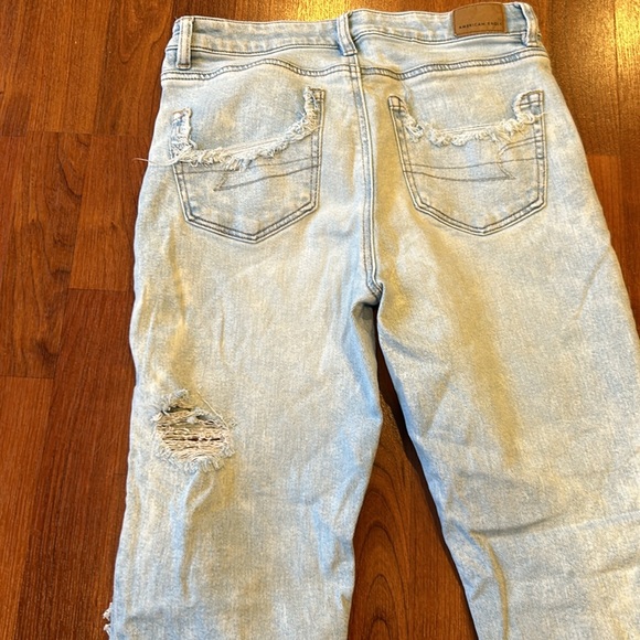 American Eagle ripped jeans size 2 - Picture 5 of 7